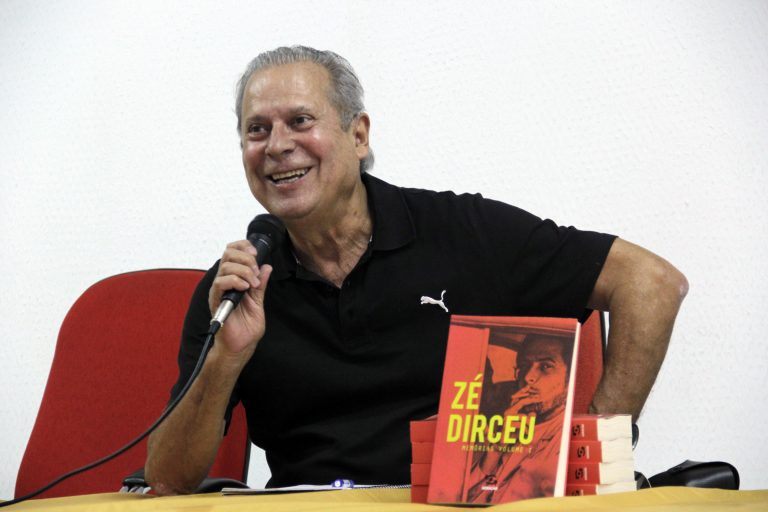 Adenilson Nunes/Folhapress