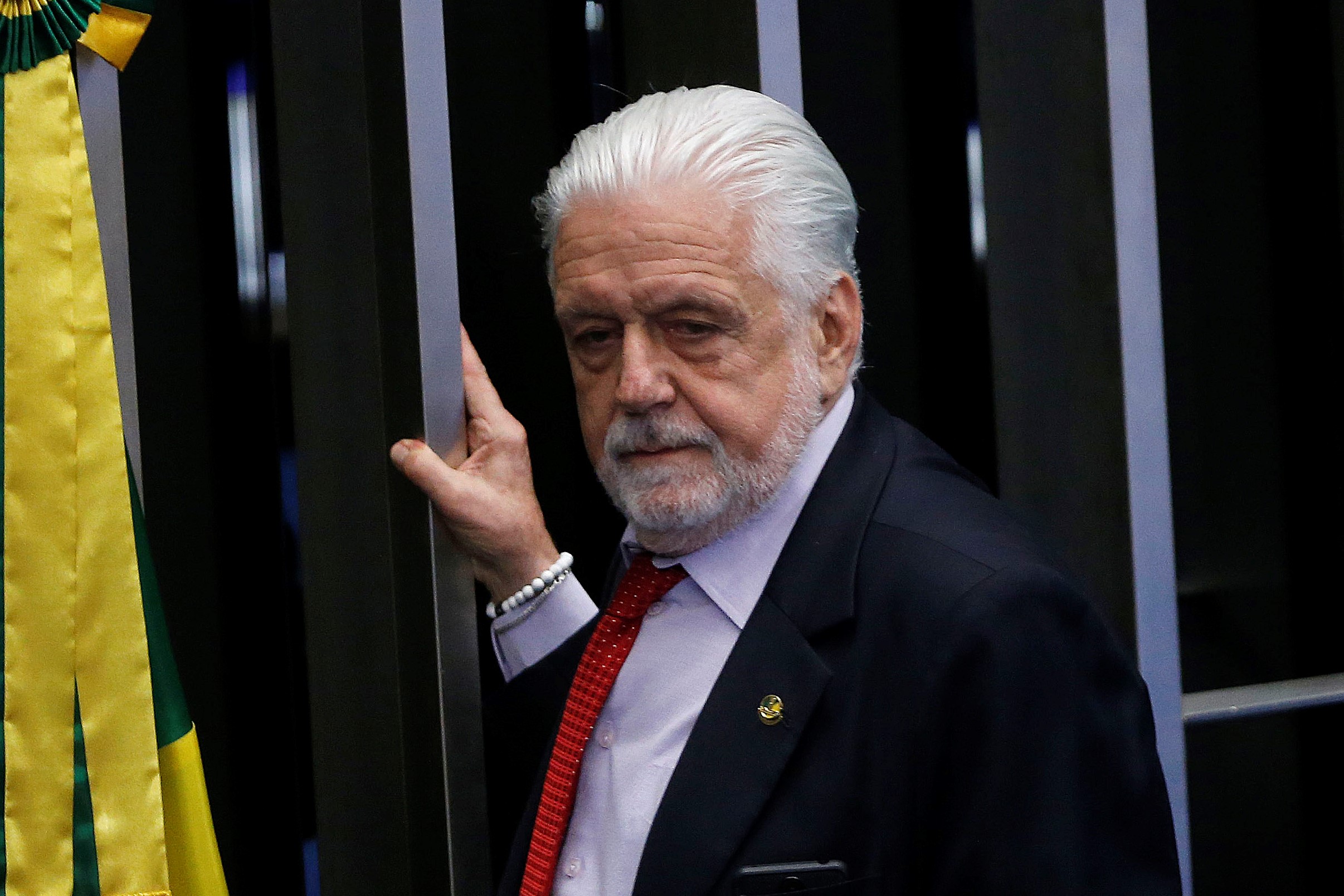 "Extremamente grave", diz TI Brasil sobre encontro "discreto" articulado por Wagner