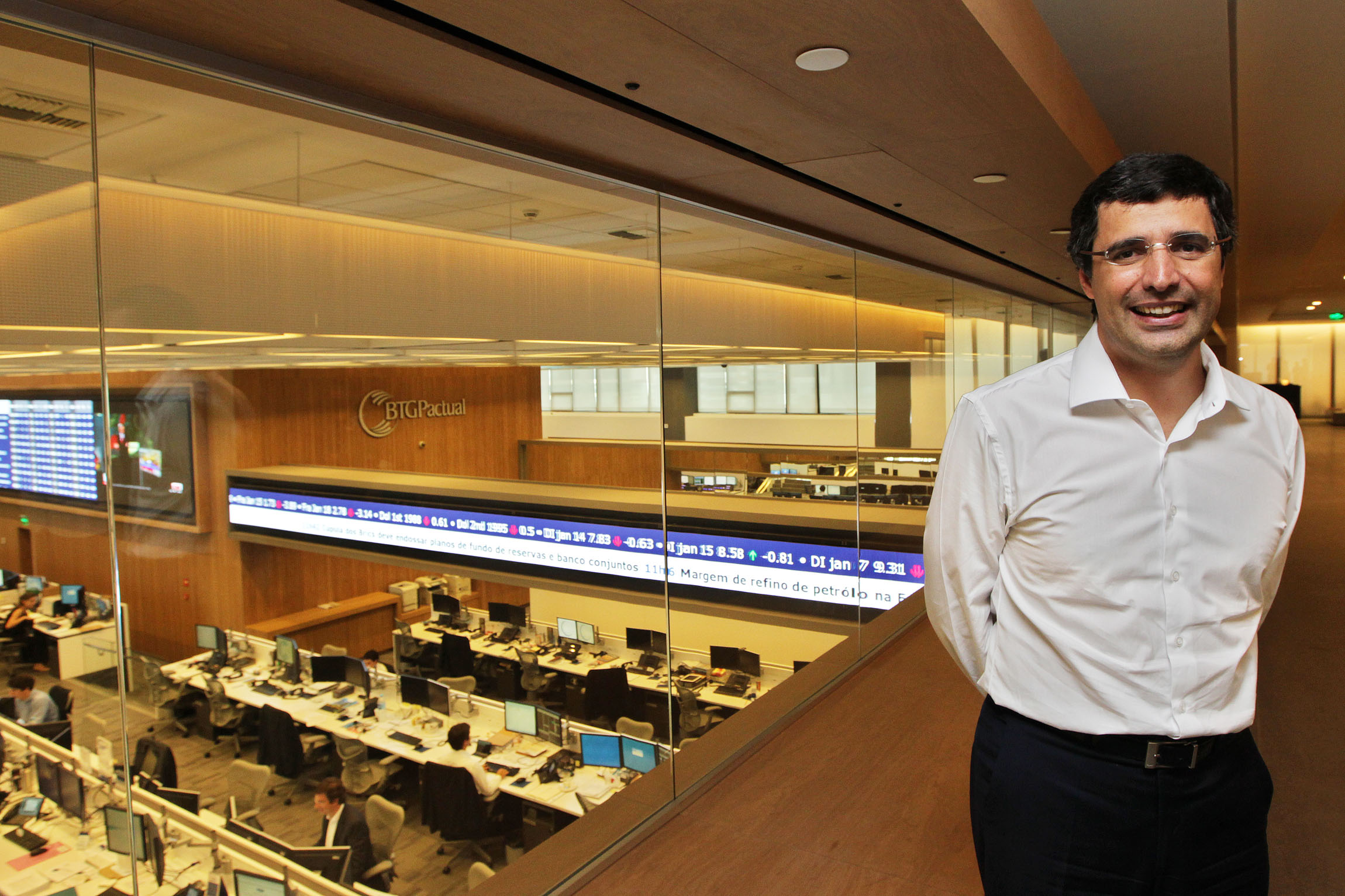 Em ato falho, Guedes diz que André Esteves assumiria Tesouro; escolhido 