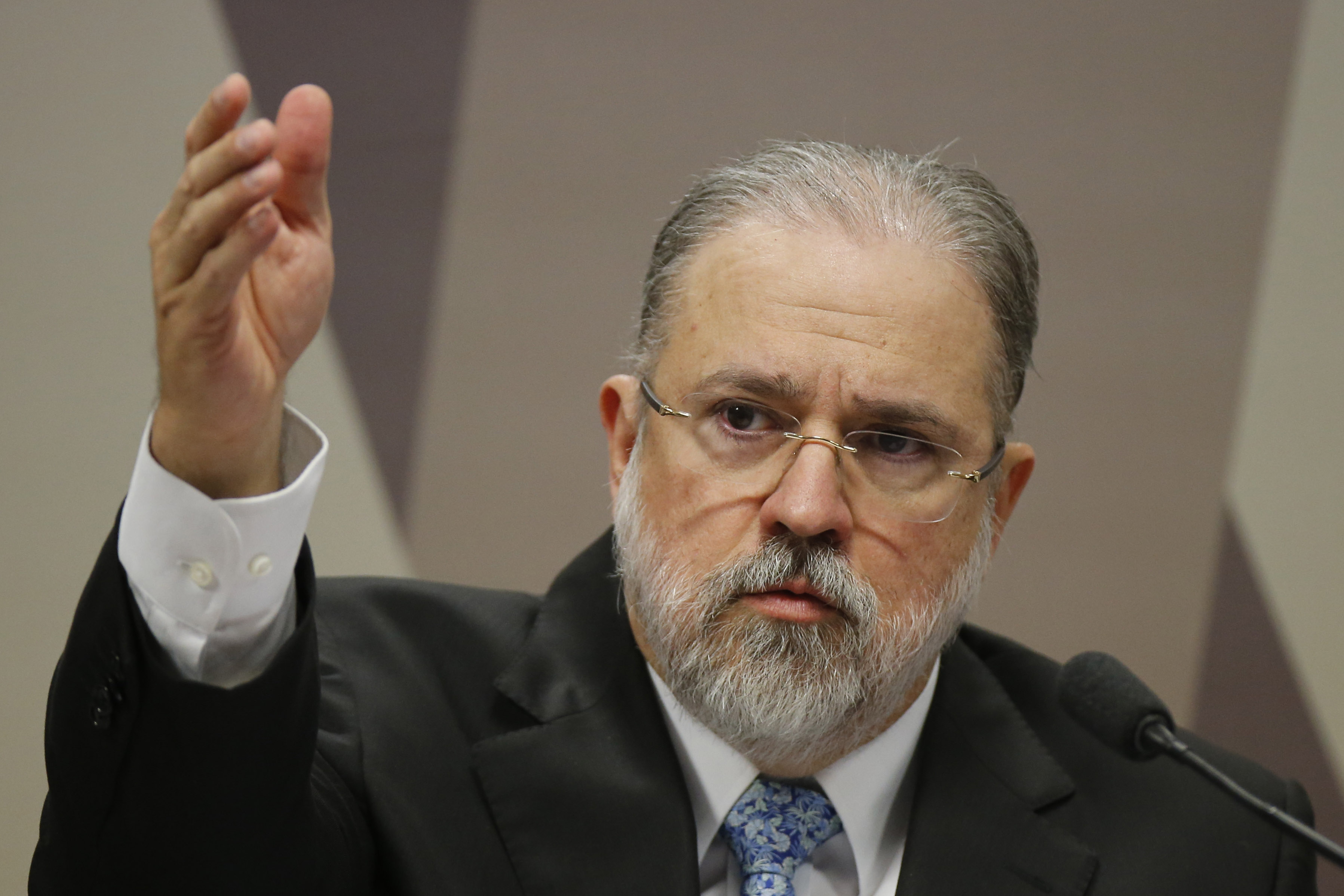 'O que se pretende é uma verdadeira devassa', diz Lava Jato do Rio sobre repasse de dados à PGR