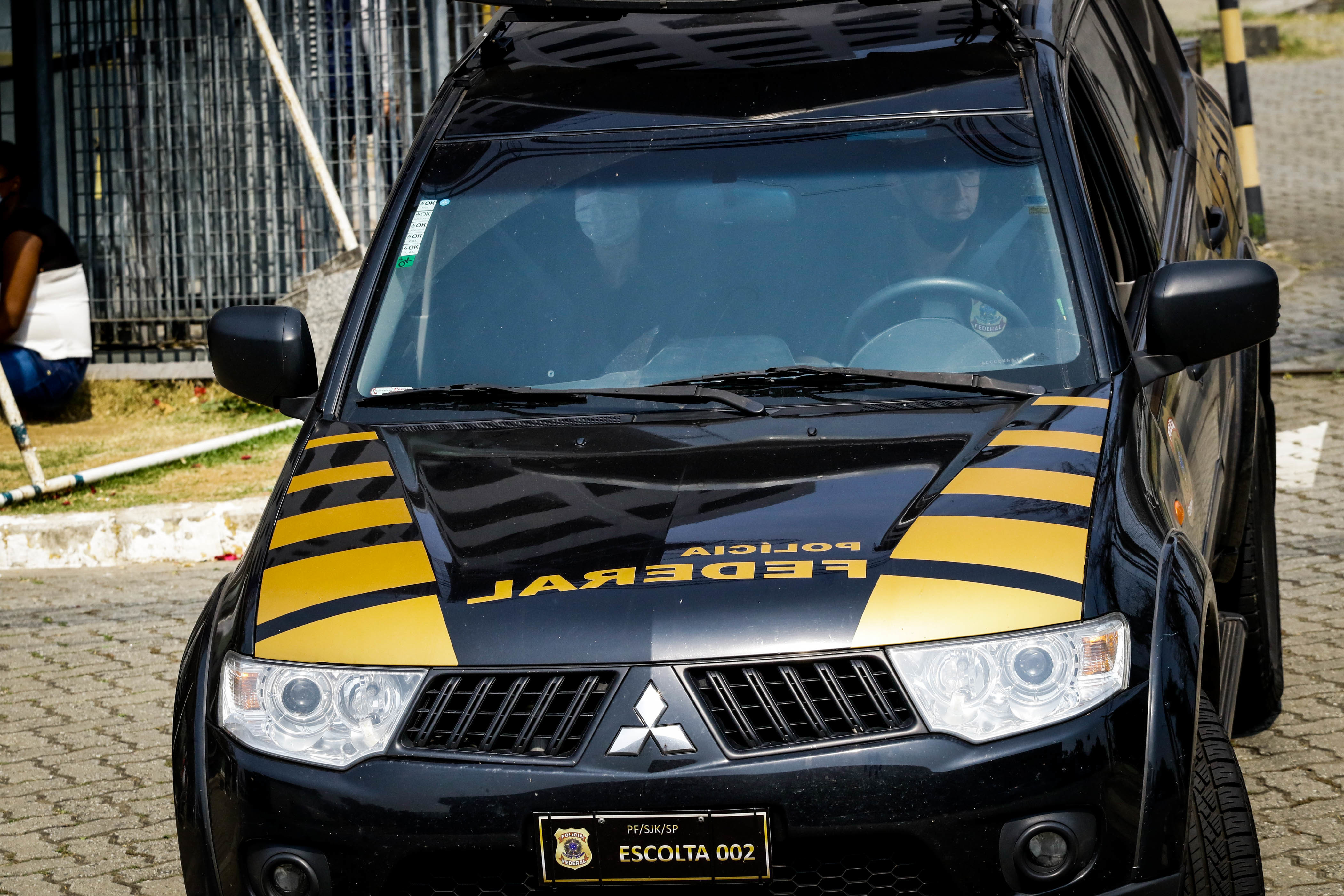 Operação da PF mira R 400 milhões em bens de traficantes