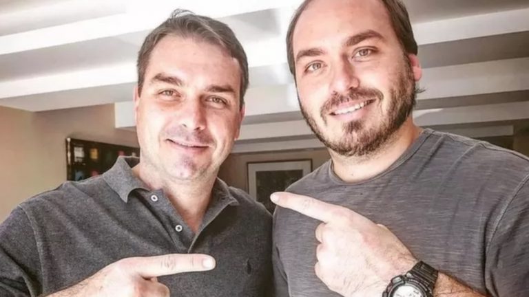 Apertem os cintos para a polarização