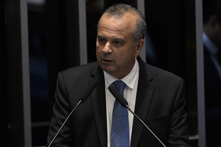 Marinho cobra julgamento de ações sobre Lei da Dosimetria