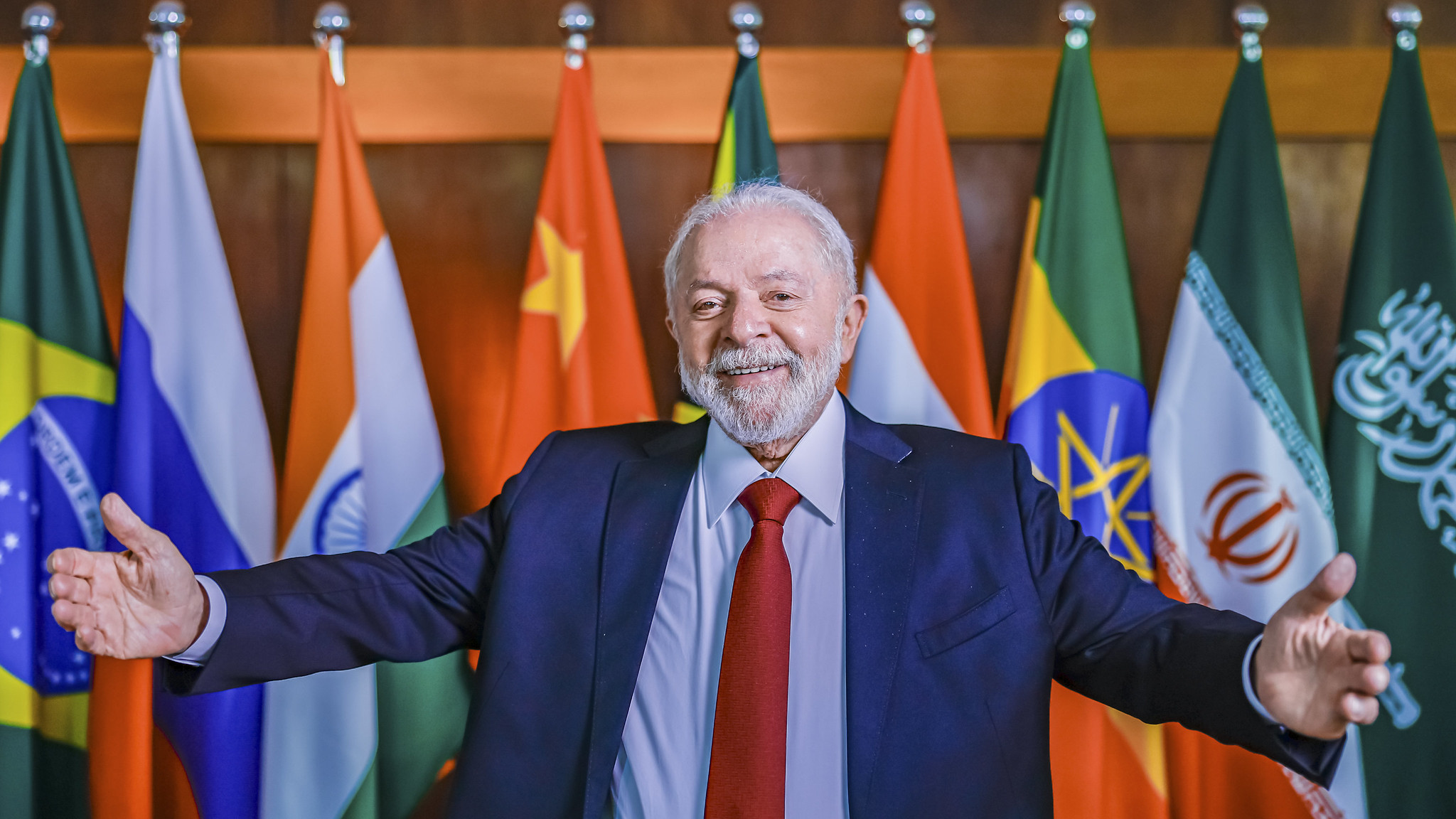 Os sites amigos de Lula voltaram a receber do governo