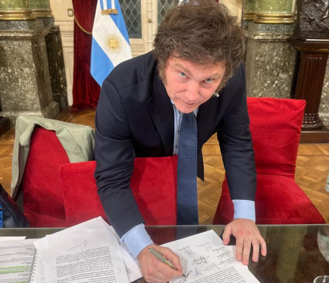 Argentina expulsa diplomata iraniano