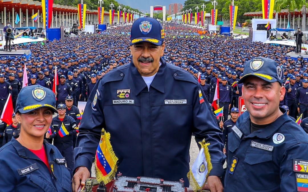 Maduro lança campanha de alistamento militar na Venezuela