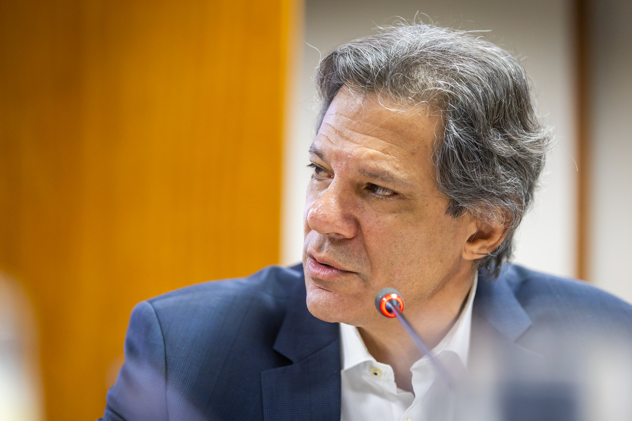 Neto de último presidente da ditadura foragido no Brasil é preso em ...