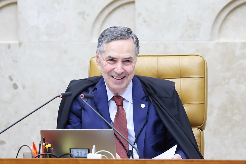 Barroso se despede do STF com voto anti-Messias