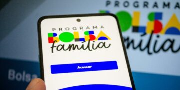 Bolsa Família vai subir para R$ 700? Governo emite comunicado oficial