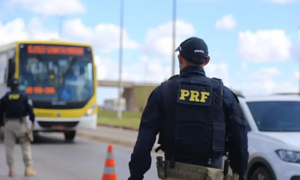 Polícia Federal abre concurso com 1.000 vagas e salários atrativos; confira os detalhes