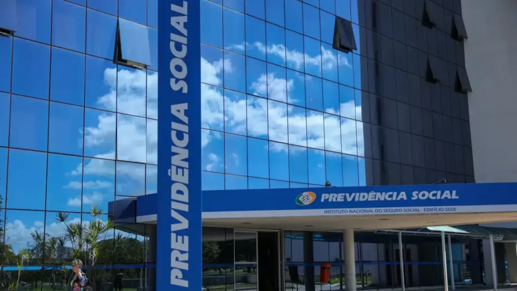 Benefício de R$ 1.518 para idosos liberado