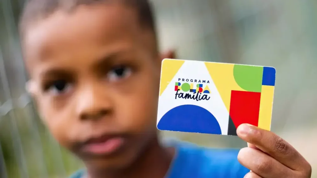 Descubra como famílias estão aumentando legalmente o valor do Bolsa Família