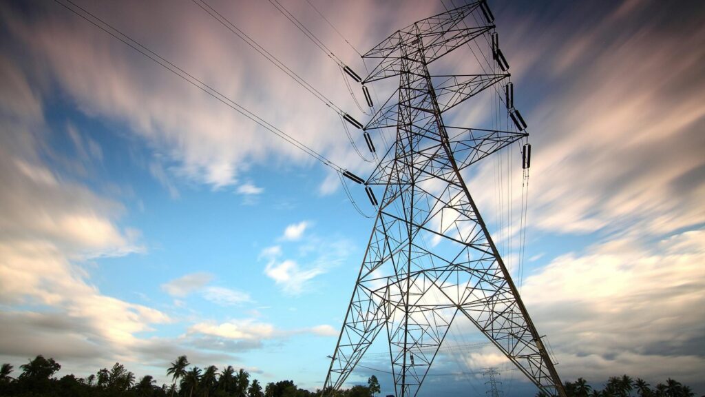 Como conseguir conta de luz grátis com a nova reforma elétrica