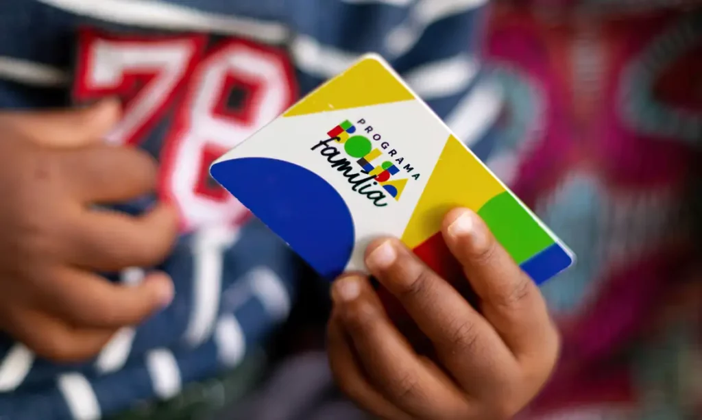 Nova lista do Bolsa Família: saiba como manter o benefício