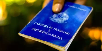 Nome sujo impede contratação com carteira assinada?