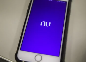 Novo benefício para clientes Nubank, NuScore é oferecido