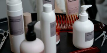 - Produtos de beleza são retirados do mercado por risco à saúde