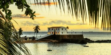 - Os melhores destinos para viajar no feriado