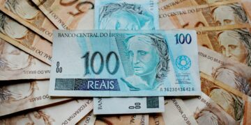 - Como sacar o FGTS retido em 2025?