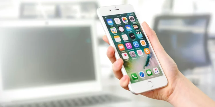 - Atenção: aplicativo espião pode estar monitorando seu celular