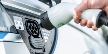- Quanto tempo dura a bateria de um carro elétrico?