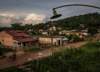 Mega projeto da Ford no Brasil terminou em cidade abandonada