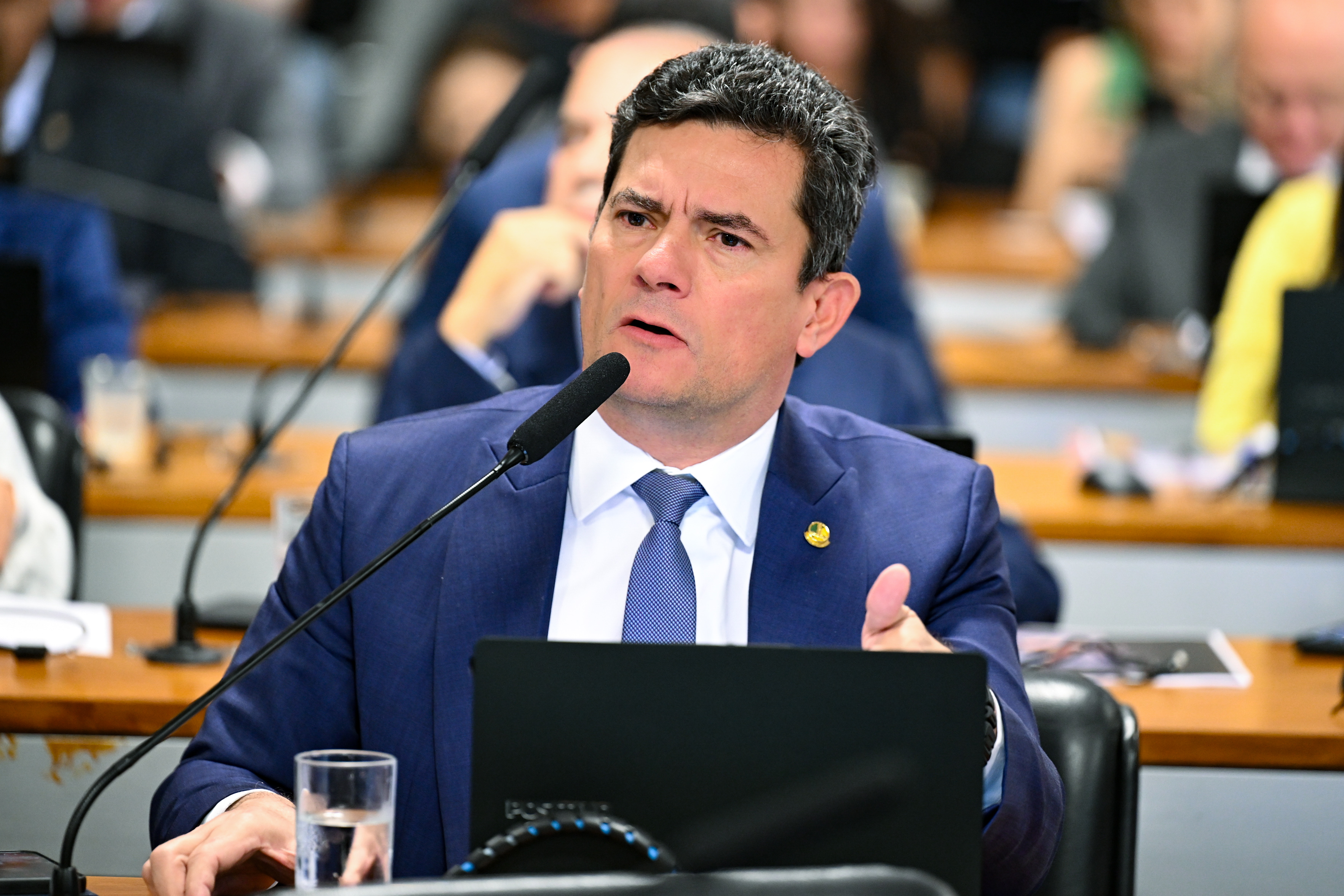 "Precedente perigoso", diz Moro sobre restrições impostas a Bolsonaro