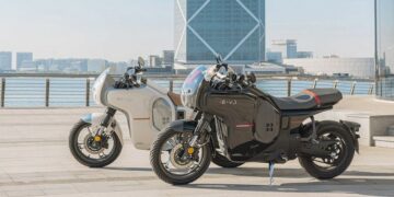 Honda estreou no mercado de motos elétricas com modelo de até 120 km/h