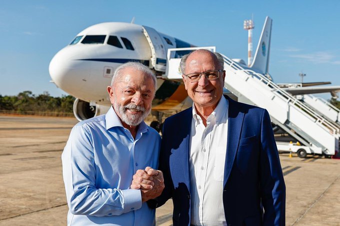 O verdadeiro ministro dos Aeroportos