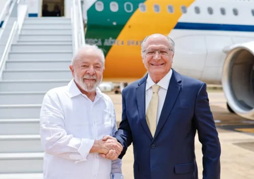 O verdadeiro ministro dos Aeroportos