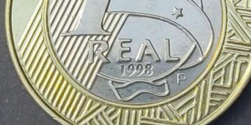Moeda de 1 real surpreende colecionadores com valor de até R$ 10 mil