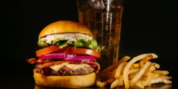 7 alimentos que encurtam seu tempo de vida