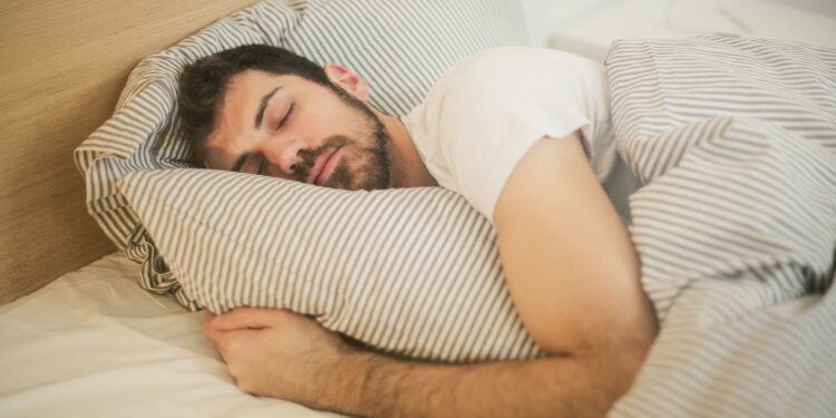 Descubra como seu sono pode estar sabotando sua memória e vida