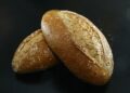Transforme o pão velho em crocante com este truque simples