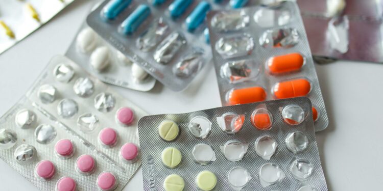 Medicamento comum no Brasil pode se tornar perigoso em doses erradas