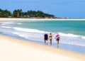 Brasileiros descobrem praia "perfeita" na Bahia que poucos conhecem
