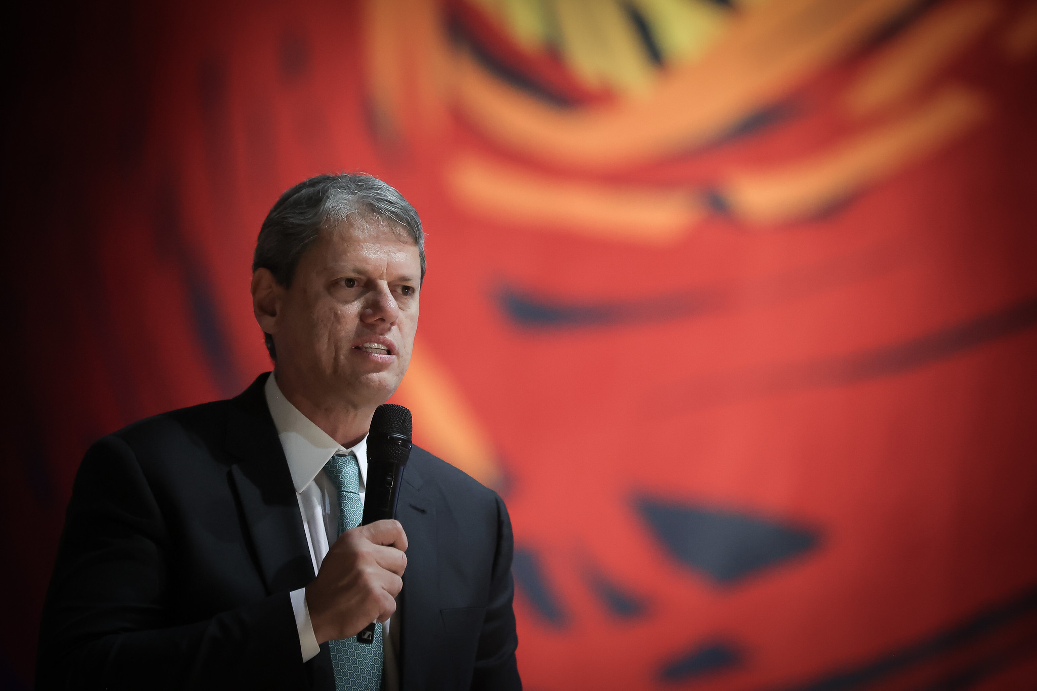 Quem se sai melhor e pior no tarifaço, segundo a Quaest