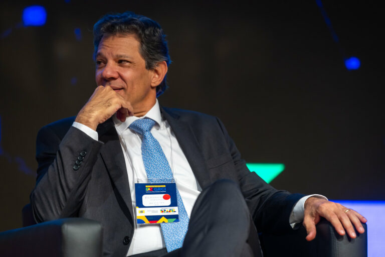 O saldo do aumento do IOF para o governo Lula