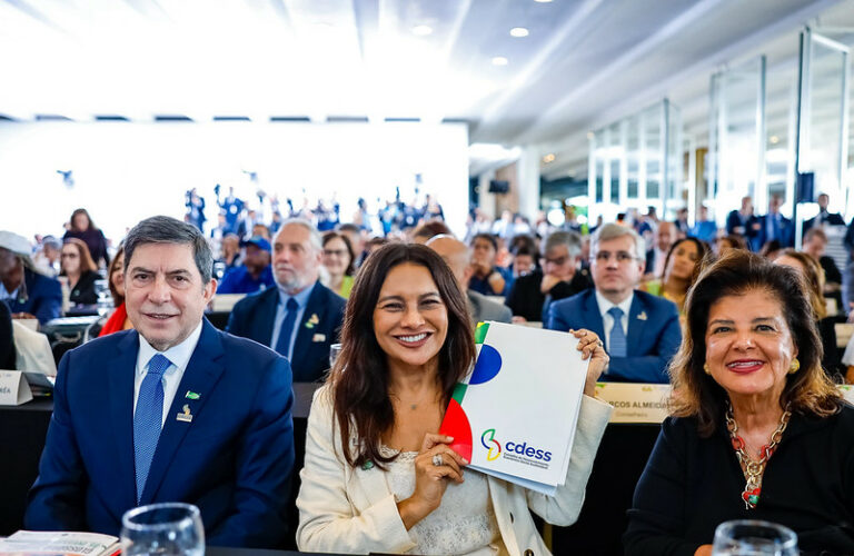 O Conselhão dos puxa-sacos cada vez aumenta mais