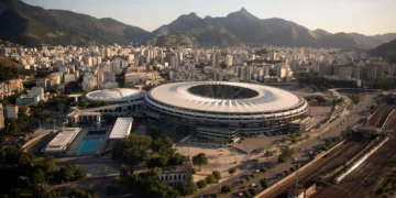 Todo fã de futebol precisa conhecer esses 10 lugares do mundo