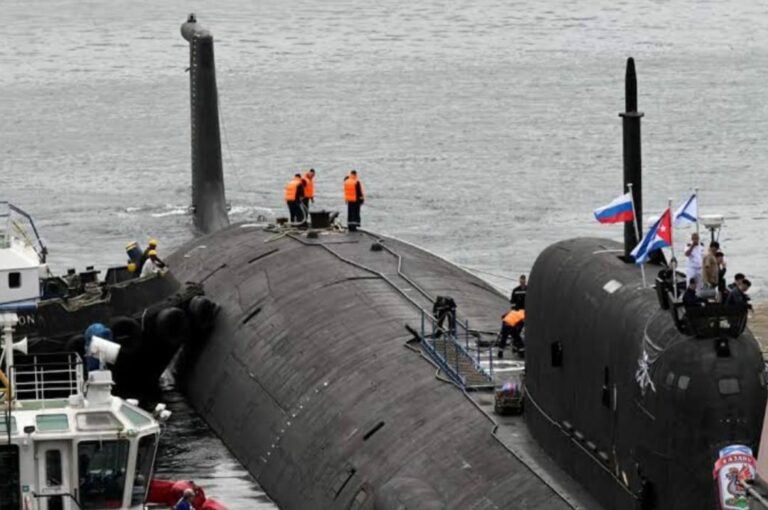 Ucrânia afirma ter acesso a documentos secretos sobre novo submarino nuclear russo