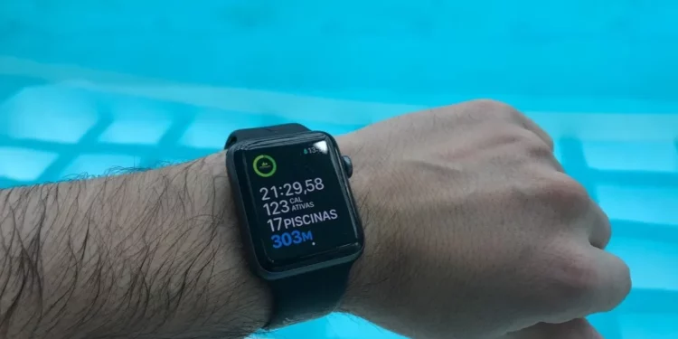 Apple Watch e água: O que a Apple não te contou sobre a resistência
