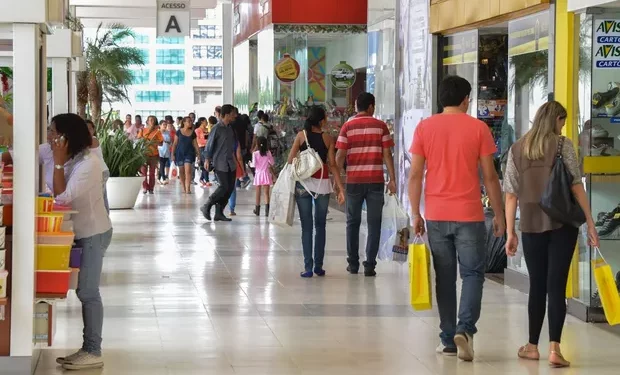 Shoppings e lojas fecharão por 24h e compras precisarão ser antecipadas