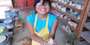 Com 11 anos, garota criou produto que ajudou o avô e milhares de pessoas com Parkinson