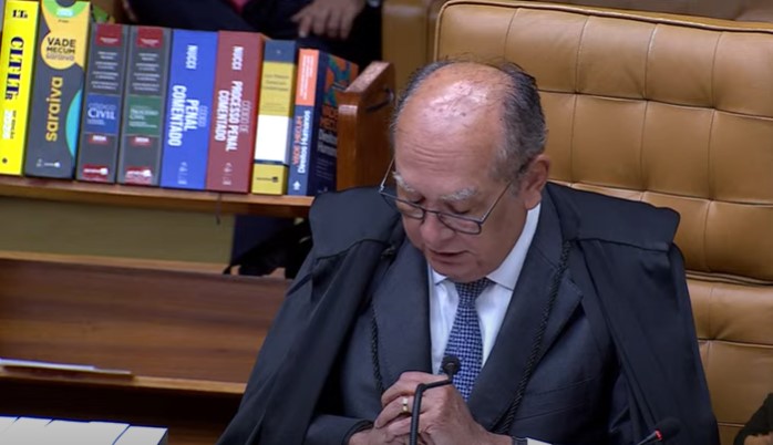 Gilmar reclama de "interferências externas indevidas"