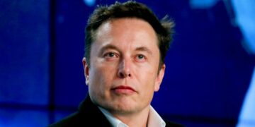 Elon Musk previu e está acontecendo: 2025 marca início da crise que vai acontecer no mundo todo
