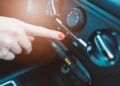 Descubra o botão do carro que economiza combustível nos meses quentes
