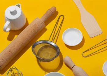 Especialistas indicam itens plásticos que você deve tirar da cozinha