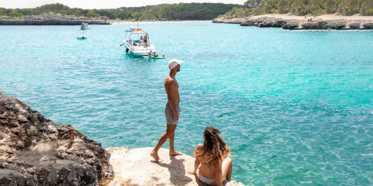 Por que recém-casados estão escolhendo as Ilhas Baleares para a lua de mel?