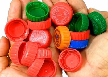 Tampas de garrafa PET podem ter utilidade inesperada em casa